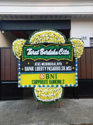 Papan Bunga Duka di Sakti